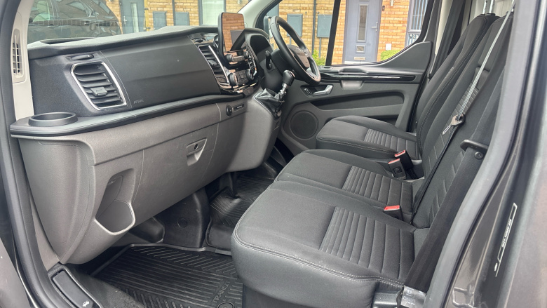 Ford Transit Custom 280 L1 Diesel Fwd 2.0 EcoBlue 130ps Low Roof Limited Van